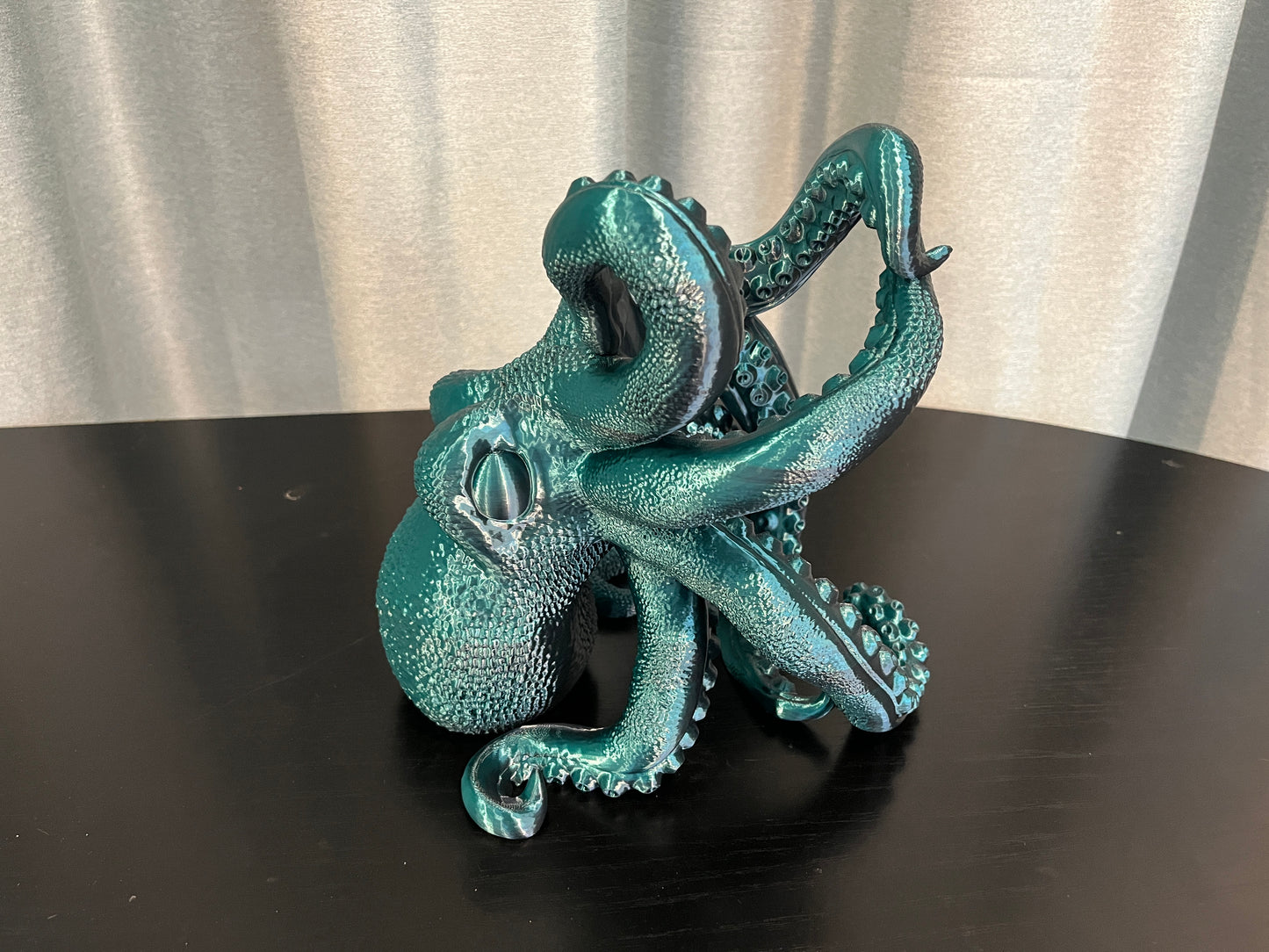 Bordeaux, The Octopus Wine Holder